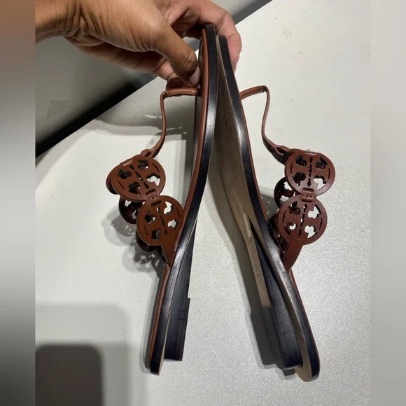 Tory Burch Tiny Miller Thong Sandals - Picture 7 of 11